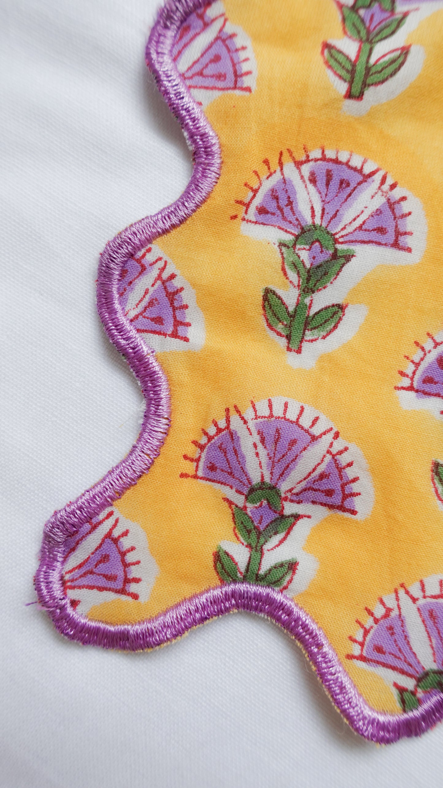 ブロックプリント ウェーブ刺繍ハンカチ Himeshaga