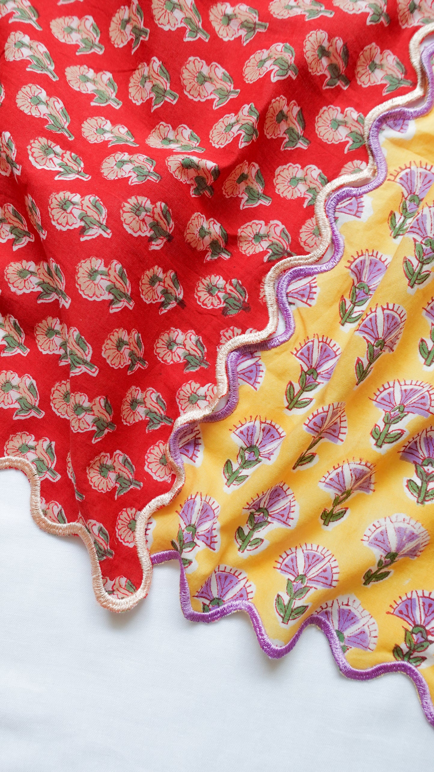 ブロックプリント ウェーブ刺繍ハンカチ Himeshaga