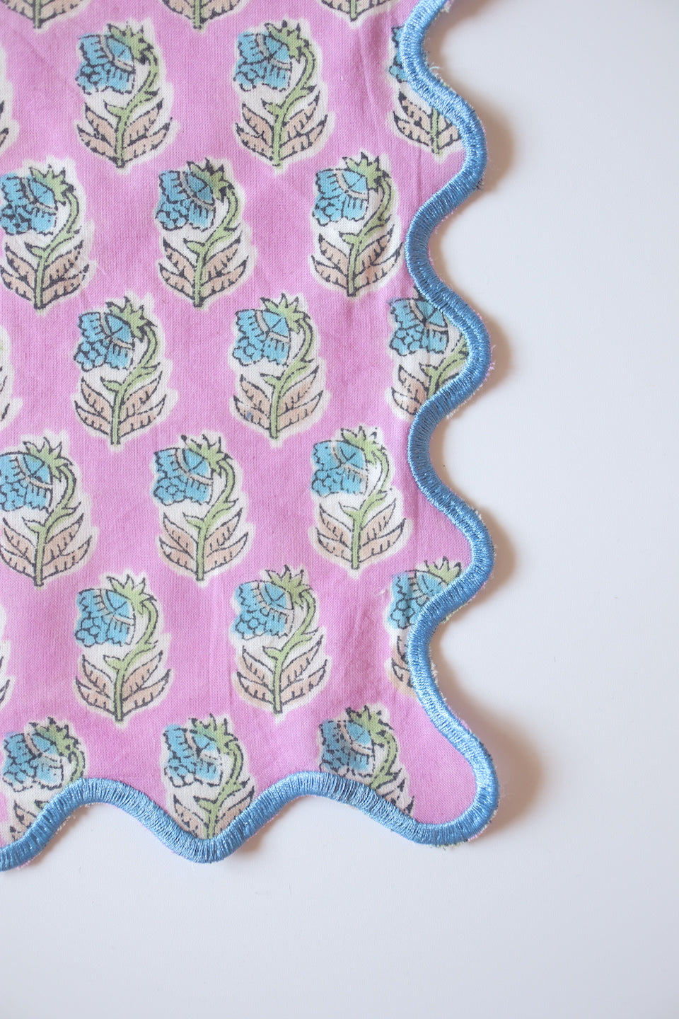 ブロックプリント ウェーブ刺繍ハンカチ Bluebell