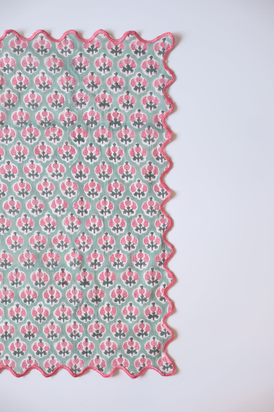 ブロックプリント ウェーブ刺繍ハンカチ Piony