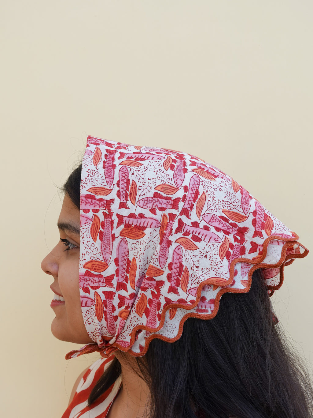 Wave Embroidered Handkerchief | sakana sakana sakana