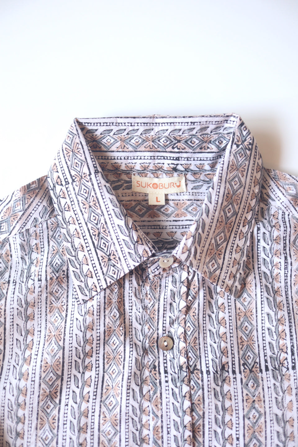 Unisex Long Sleeve Shirts-Elegant stripe