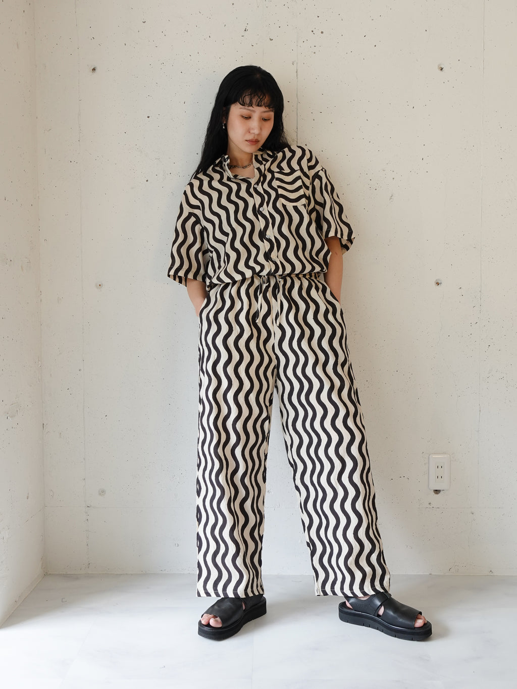 Unisex Easy Pants | Wavy Black