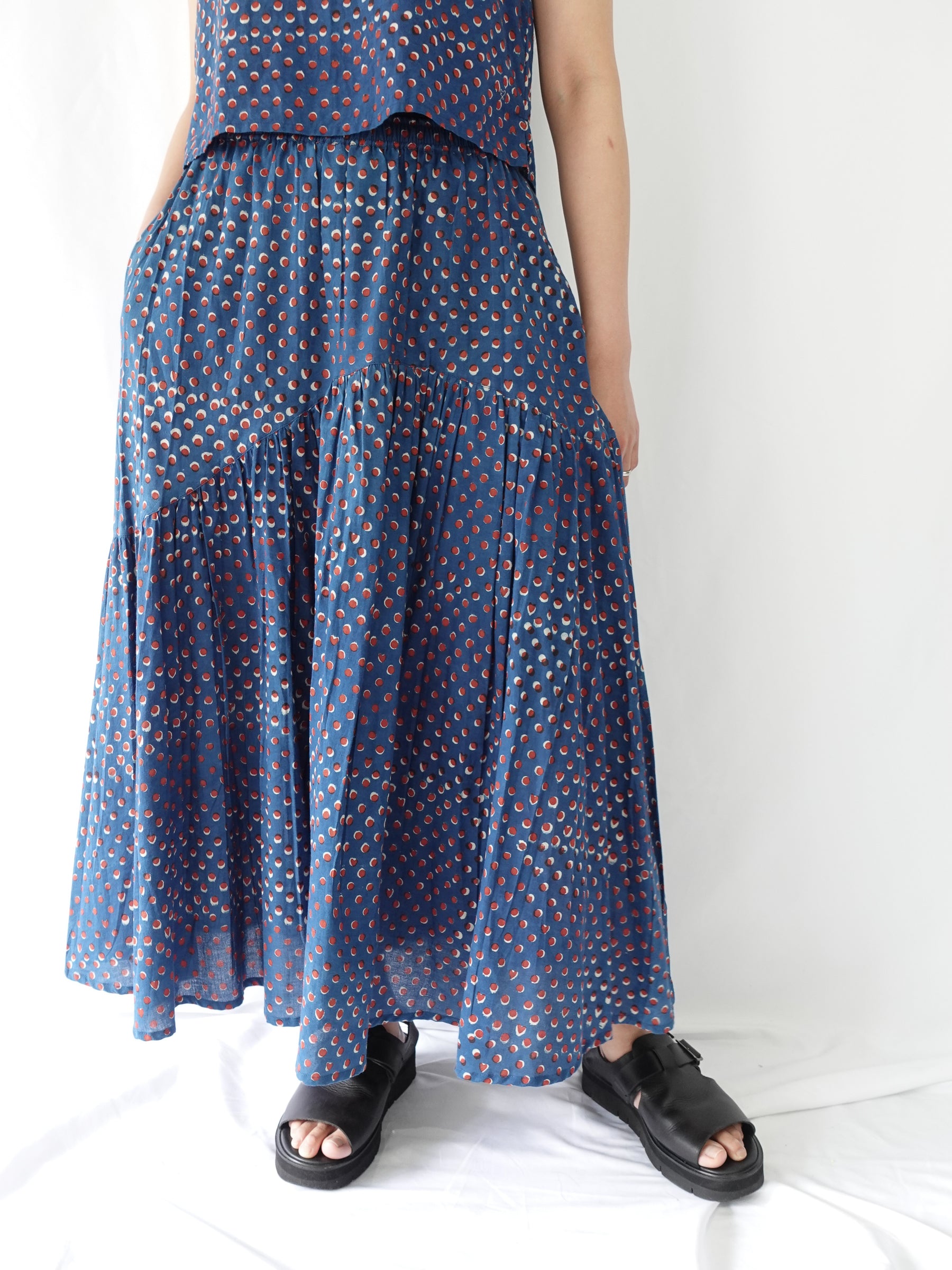 Wavy gathered skirt | Hidden Heart Indigo