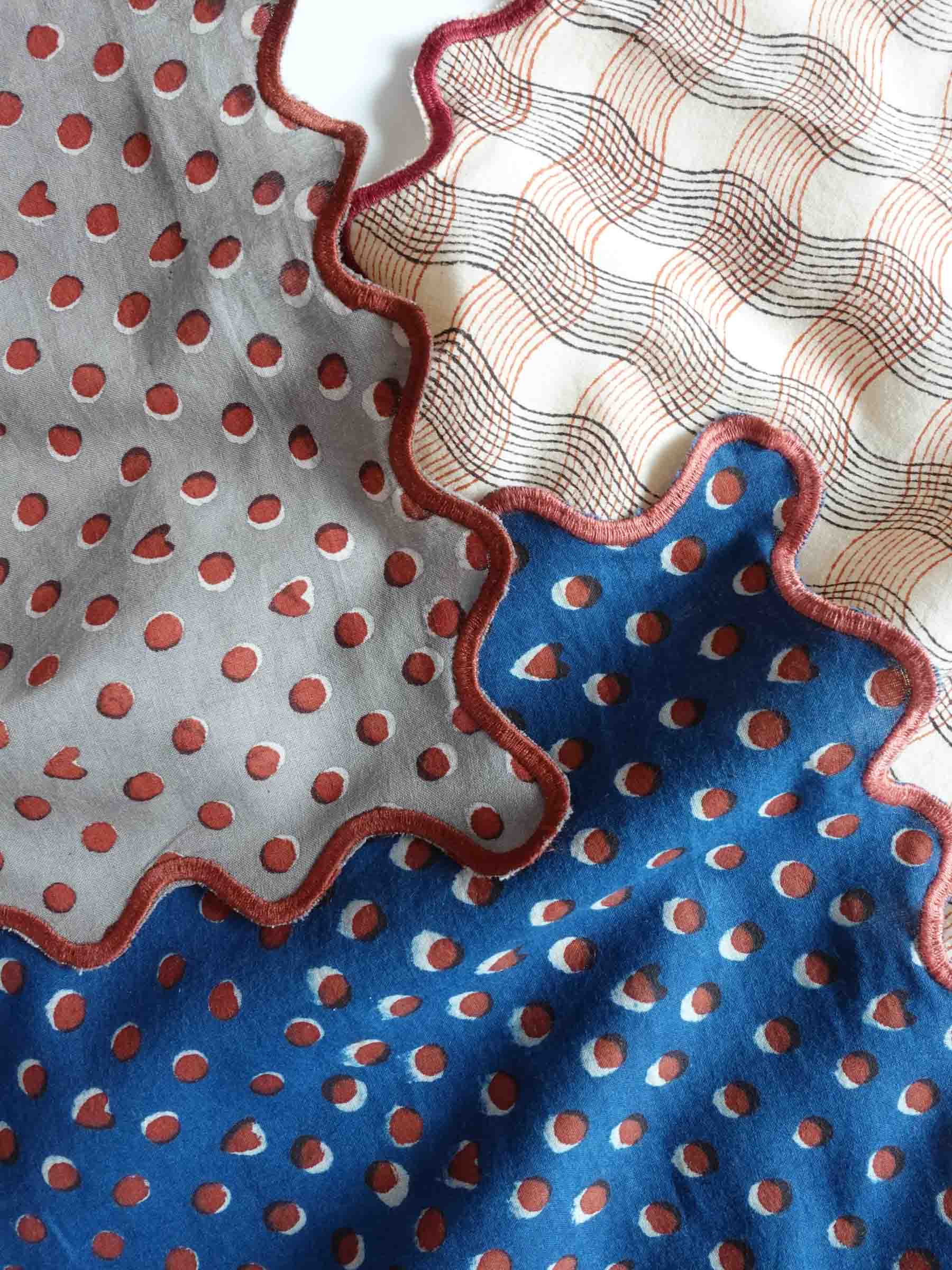 Wave Embroidered Handkerchief | Wavy Check