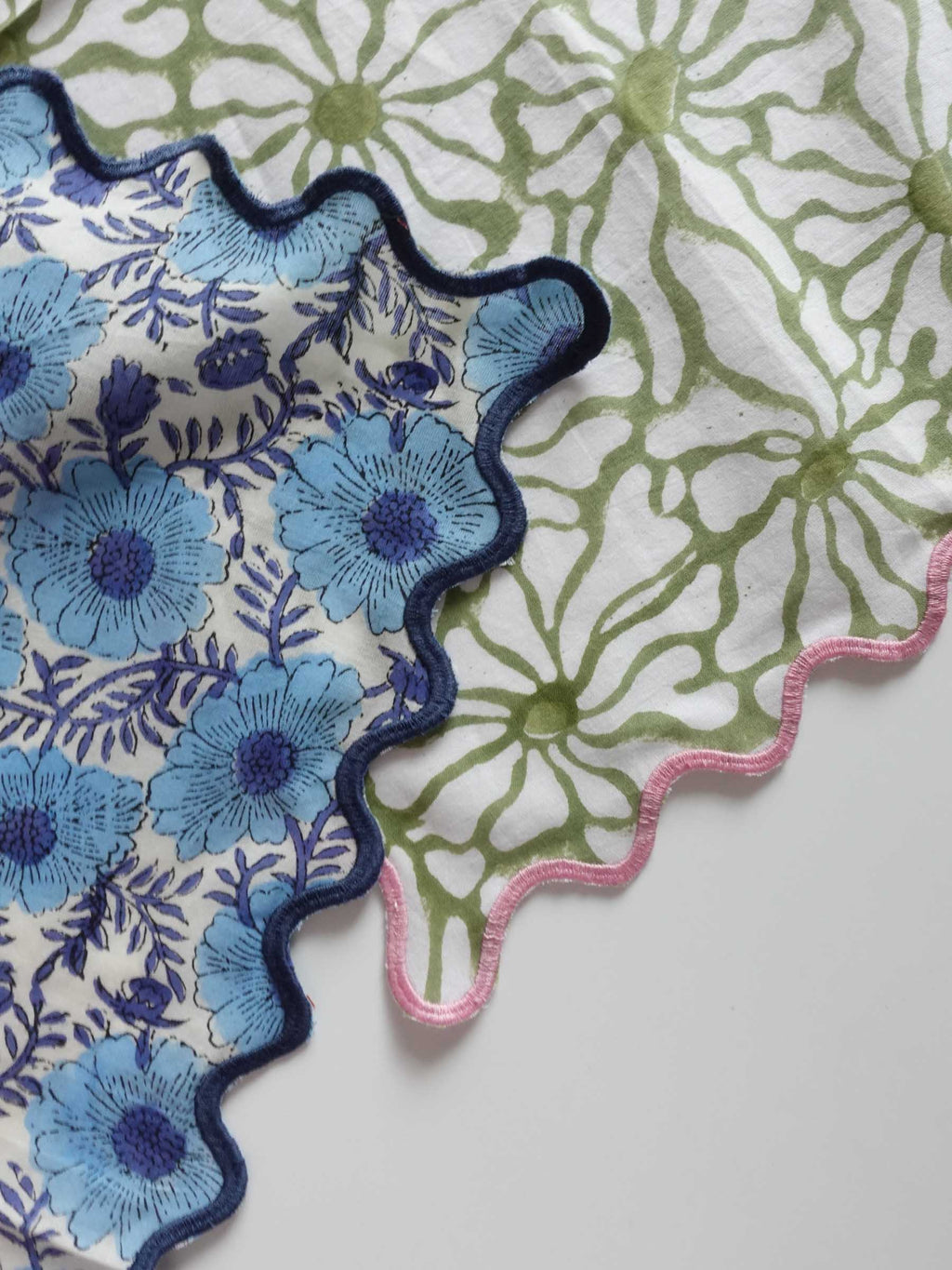 Wave Embroidered Handkerchief | matcha cosmos